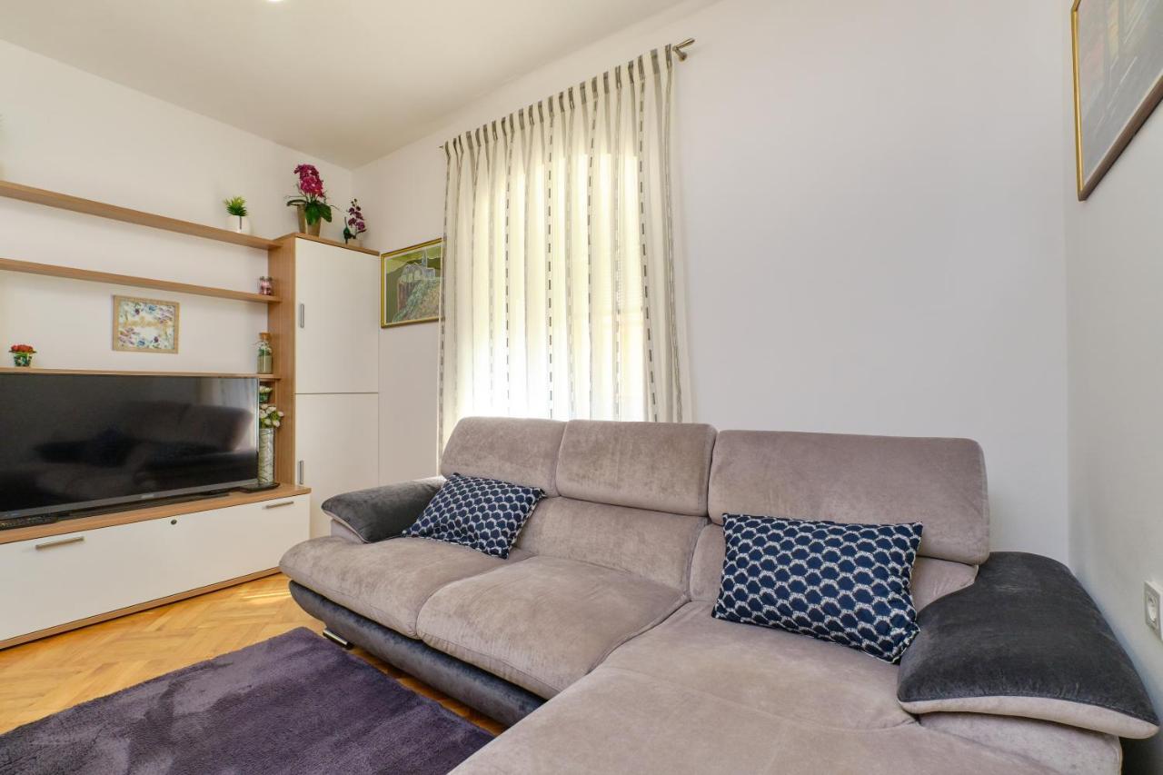 Snjezana Apartment Mali Losinj Exterior photo